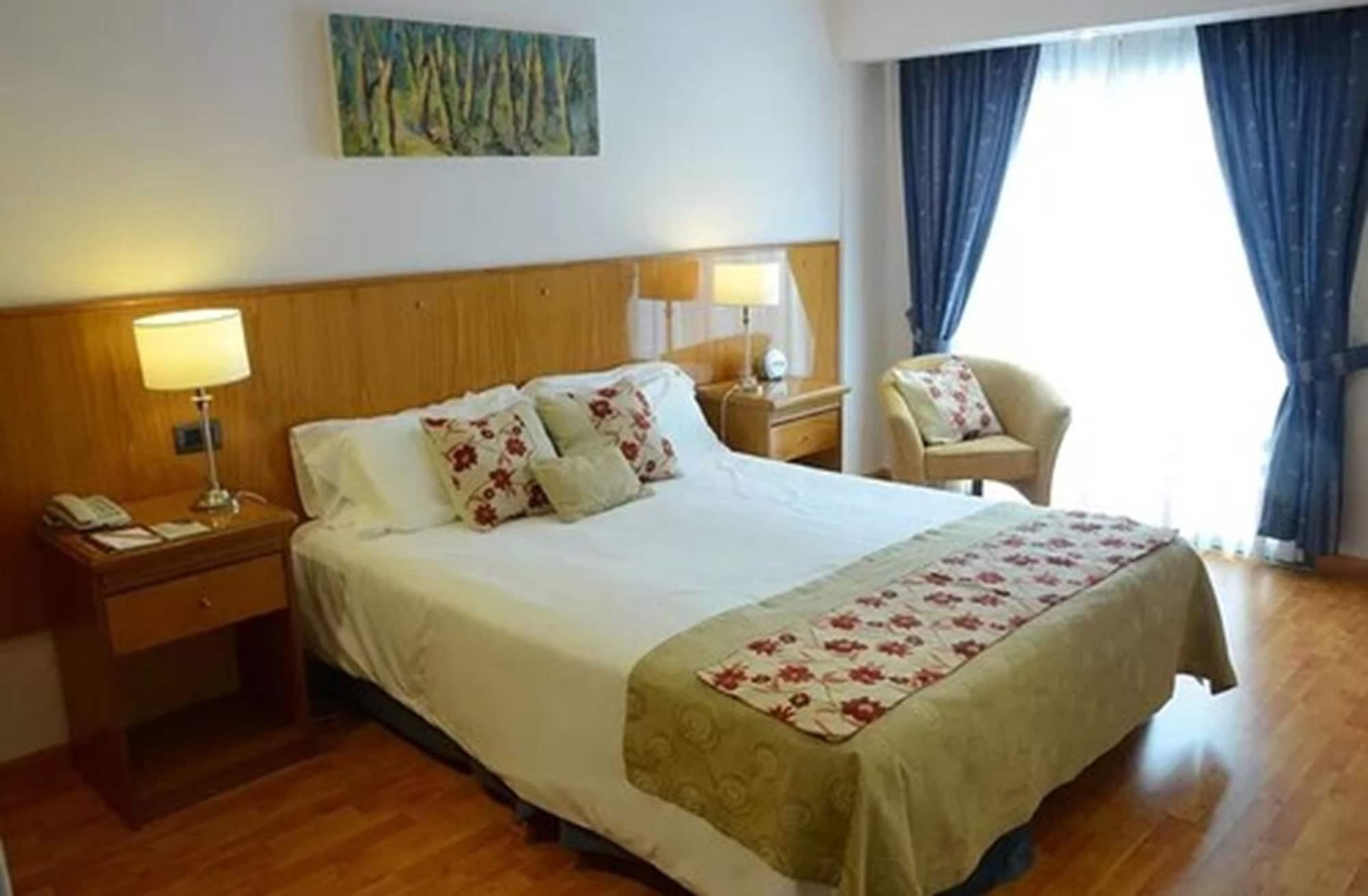 Niken Hotel & Spa Necochea Bagian luar foto